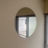 神戸市灘区薬師通の賃貸物件/キッチンにある丸い鏡。