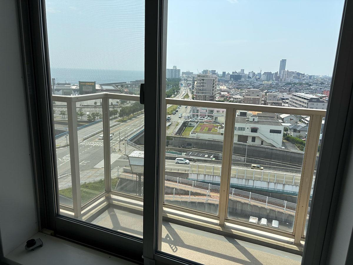 明石市大蔵八幡町の賃貸物件/風呂からも海！