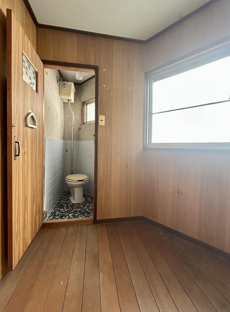 神戸市兵庫区千鳥町の賃貸物件/トイレは２階にもあります。