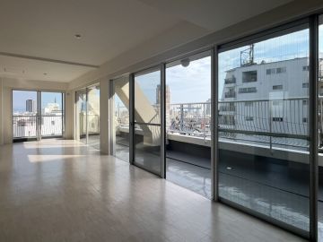 神戸市中央区北野町の賃貸物件/暮らしの向こうにシティビュー