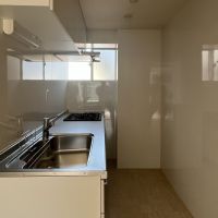 神戸市中央区北野町の賃貸物件/すっきりとしたキッチン。