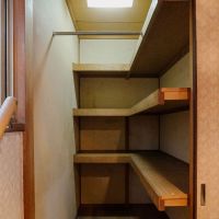 神戸市灘区鶴甲の売買物件/2階の収納