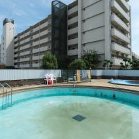 宝塚市旭町の売買物件/マンション敷地内には、なんとプールが！