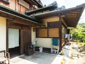 神戸市須磨区高倉台の売買物件/暖簾のゆれる、粋な家