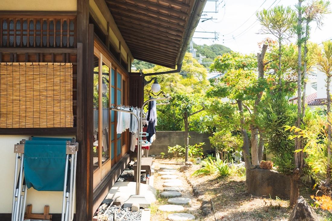 神戸市須磨区高倉台の売買物件/縁側と庭