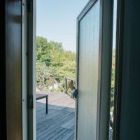 神戸市北区京地の売買物件/トイレの出窓