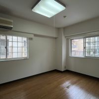 神戸市中央区北野町の賃貸物件/南側の洋室は寝室に。