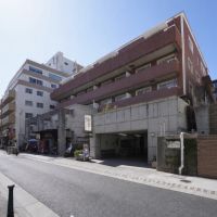 神戸市中央区北野町の賃貸物件/レンガタイル張りのマンション。