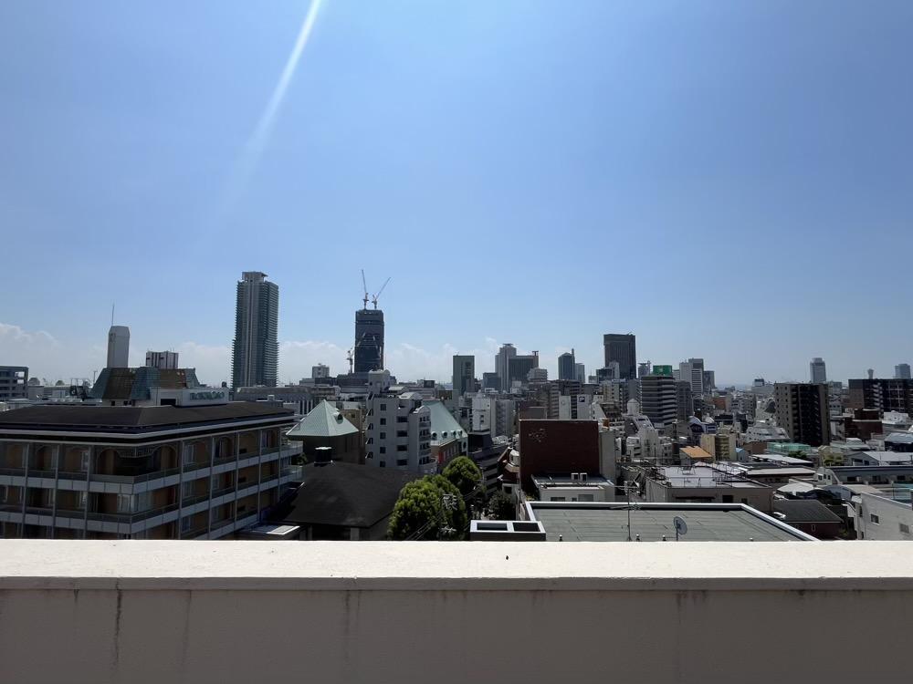 神戸市中央区北野町の賃貸物件/バルコニーから抜群の眺望。