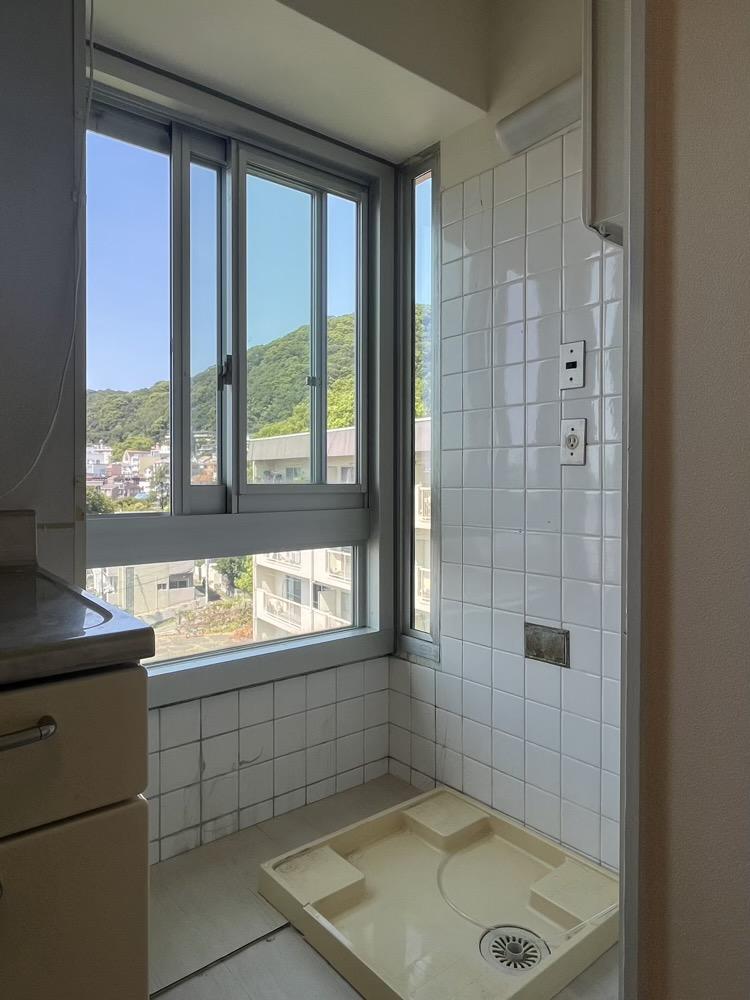 神戸市中央区北野町の賃貸物件/洗濯機置き場。