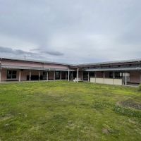 宍粟市山崎町の賃貸物件/園庭を挟んで向かいにある南棟