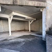 神戸市東灘区鴨子ヶ原の売買物件/掘り込み駐車場（天井高は注意）