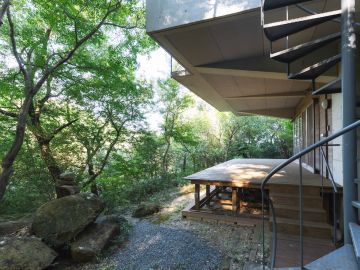 西宮市鷲林寺南町の賃貸物件/森にもぐる