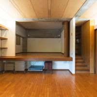 西宮市鷲林寺南町の賃貸物件/ステージのような寝室