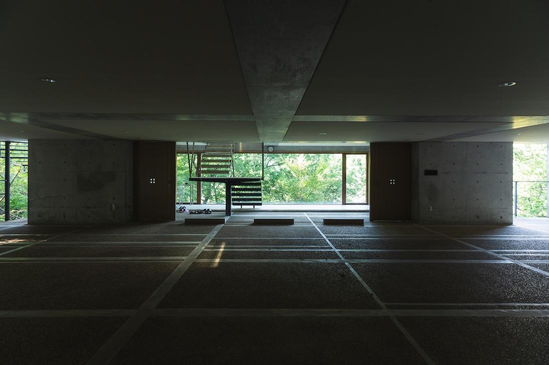 西宮市鷲林寺南町の賃貸物件/1階ピロティー