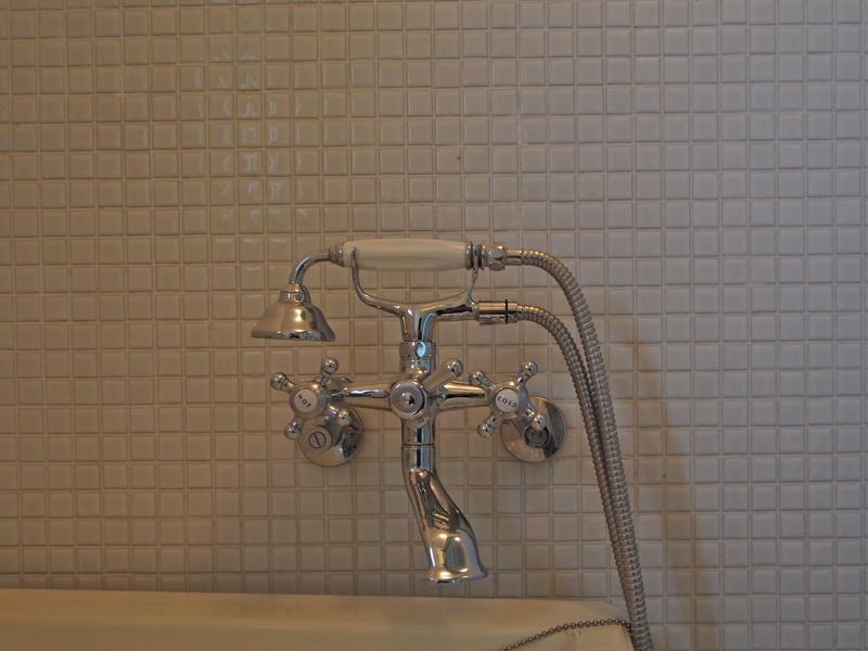 神戸市垂水区塩屋町の売買物件/テレフォン型シャワー水栓