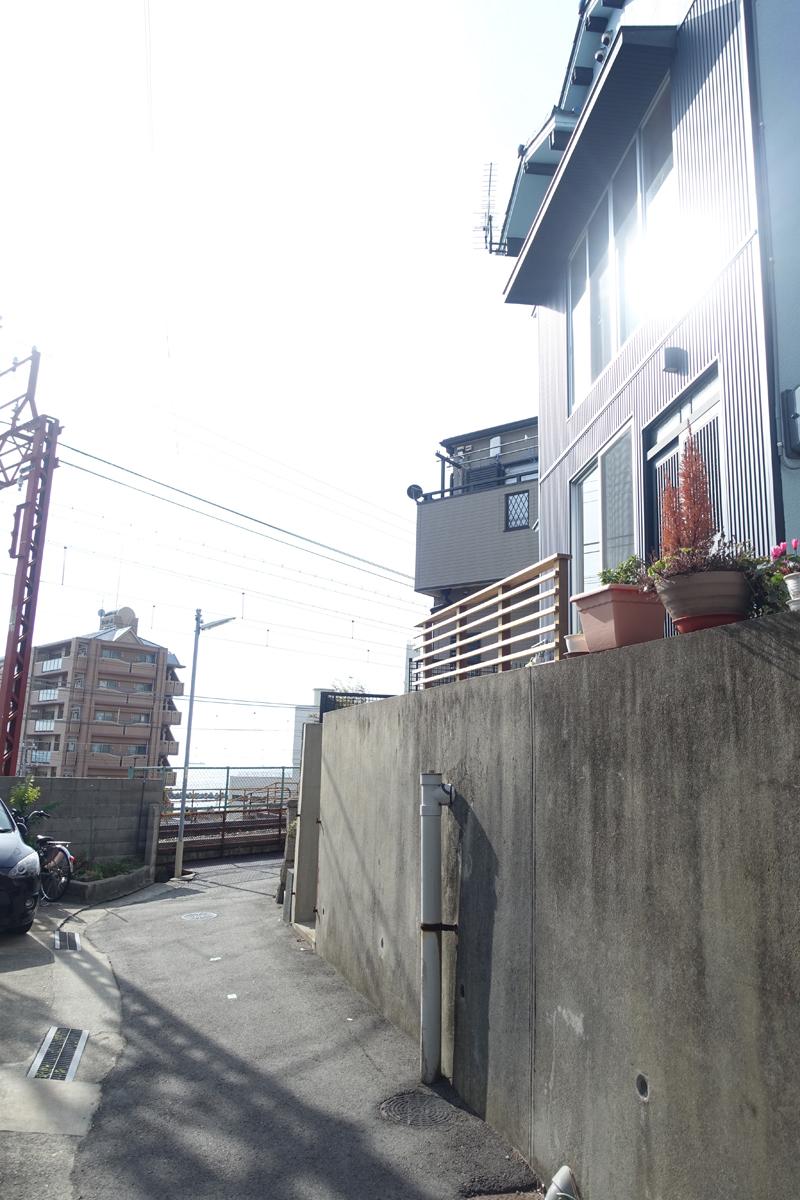 神戸市垂水区塩屋町の賃貸物件/外観、ちらり海が見えます