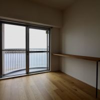 神戸市垂水区塩屋町の賃貸物件/海を見ながらデスクワークなんて理想的