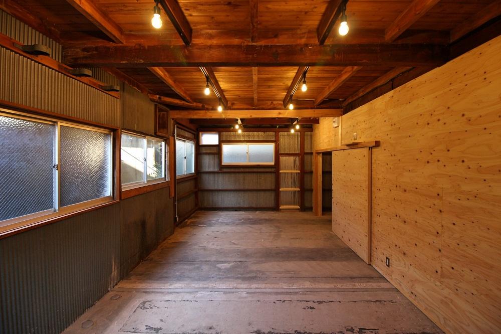京都市中京区三条通神泉苑西入今新在家西町の賃貸物件/Room No1　窓が3面