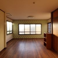 京都市左京区鹿ヶ谷上宮ノ前町69の賃貸物件/壁面は柄クロスだったり、漆喰だったり表情は様々