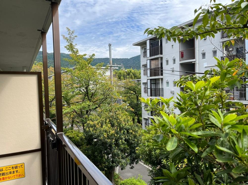 京都市伏見区醍醐上ノ山町21-3の売買物件/東方面には山も見えます