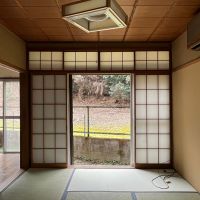 京都市左京区上高野沢淵町の売買物件/居間からも森