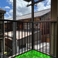 京都市左京区高野蓼原町91-9の賃貸物件/バルコニーには人工芝（写真は前回募集時のもの）