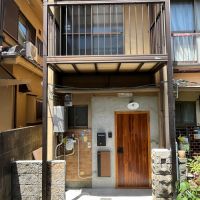 京都市左京区高野蓼原町91-9の賃貸物件/建物は鉄骨の連棟構造（写真は前回募集時のもの）