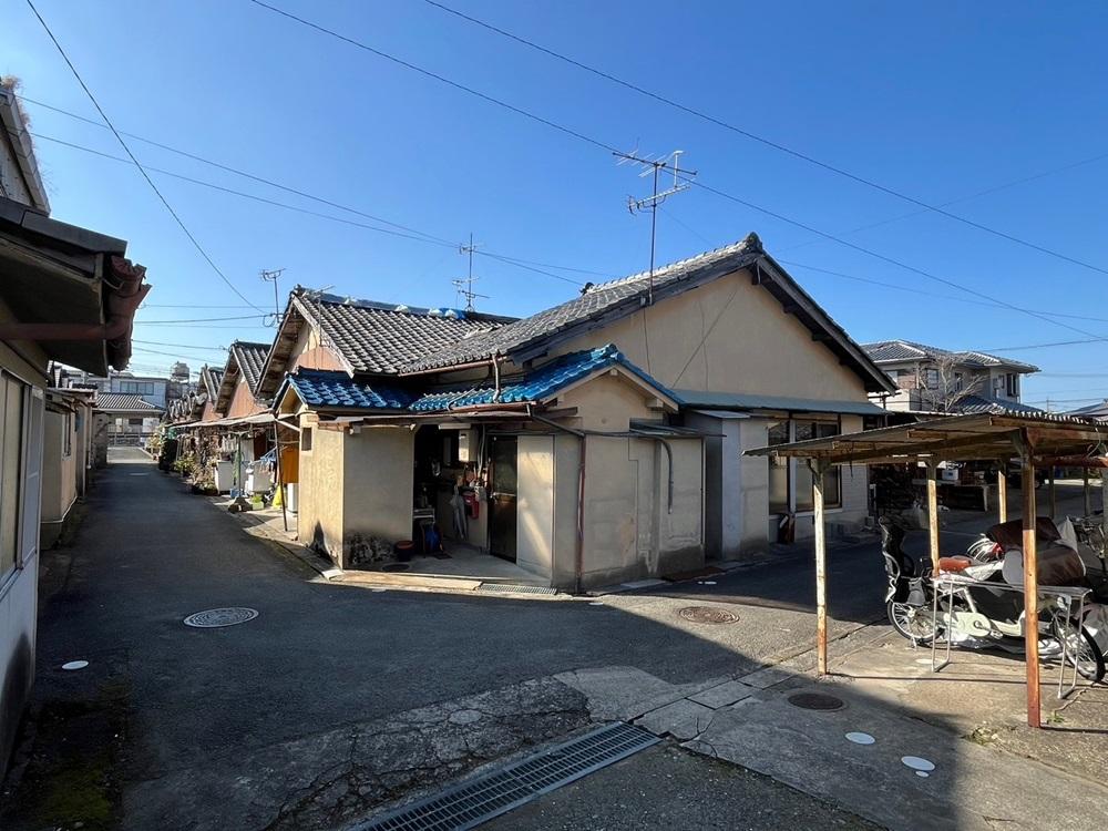 亀岡市大井町並河1丁目13-17、14-7の賃貸物件/以前からお住まいの住人さんは約半数ほど