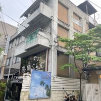 京都市左京区修学院大林町13-1 の賃貸物件/クラシックな外観。1階にはbarとカフェ、2階は事務所になってます。（※写真は前回募集時のもの）