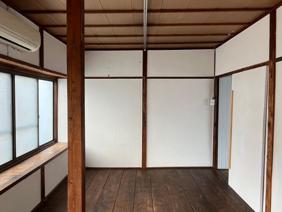 京都市北区紫野大徳寺町の賃貸物件/2階北側｜この部屋にはエアコンが1基残ってます
