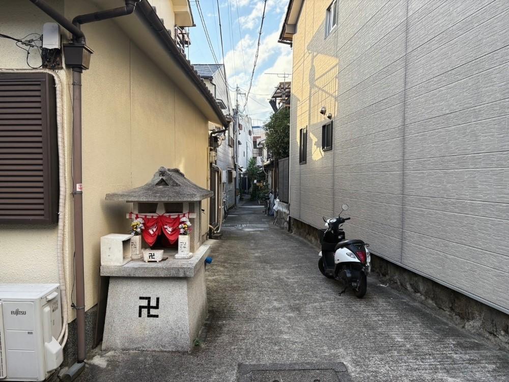 京都市左京区一乗寺赤ノ宮町11-19の賃貸物件/家はこの先。ローカルな雰囲気に引き寄せられます。（写真は前回撮影）