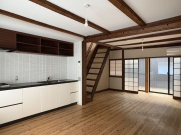 京都市東山区五条橋東の賃貸物件/ズラリと並んだ長屋の中で