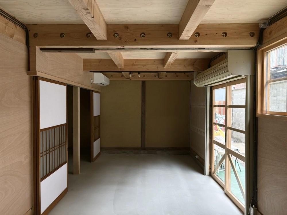 京都市東山区五条橋東4丁目の賃貸物件/Bタイプ1F｜店舗スペースと左手に寝室を配置したユニークな間取り。もちろん寝室に限定せず、店舗スペースとしての利用も可能。