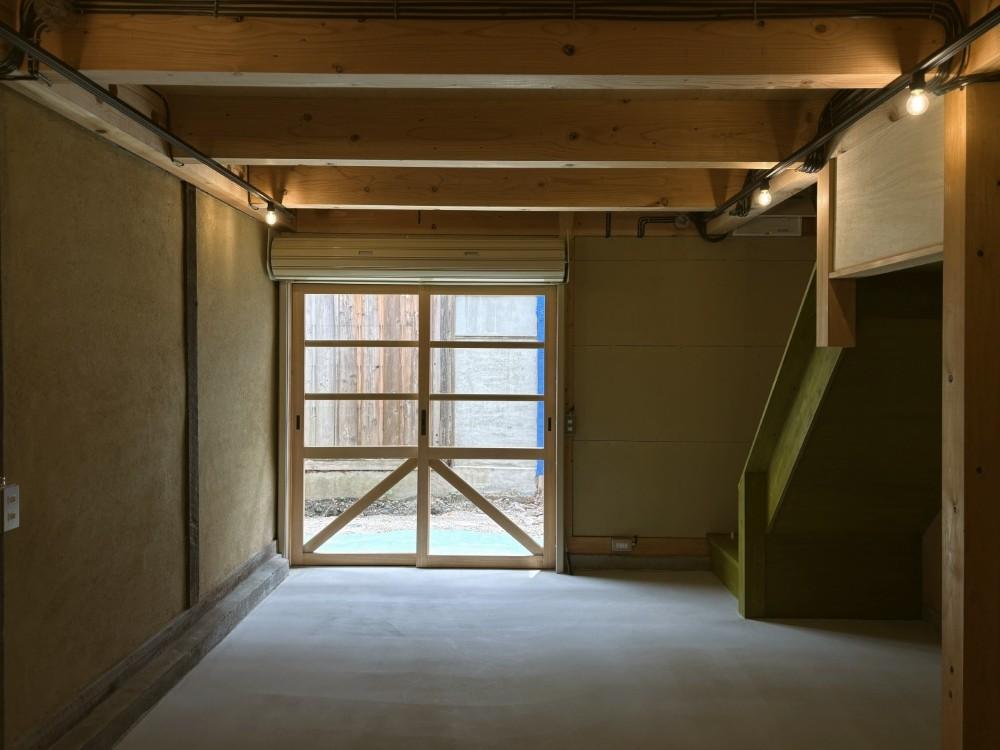 京都市東山区五条橋東4丁目の賃貸物件/Cタイプ1F｜入口から遠ざかるほど暗くはなりますが、照明で洗練されたスペースになりそうです。