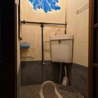 京都市東山区門脇町の賃貸物件/トイレは和式なので、気になる方は改装しましょう。