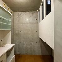 京都市左京区北白川西町の賃貸物件/パントリー全景。家電置き場も作り付けで。気の利いた造りがとても憎いですね
