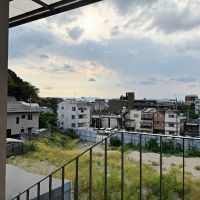 京都市左京区北白川西町の賃貸物件/エレベータ－は無しの階段で3階です。3階に上がった廊下からはいい眺めが広がっています