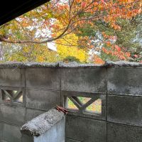 滋賀県大津市木下町の売買物件/隣地は神社。本来本物件敷地も和田神社の境内だったとか。