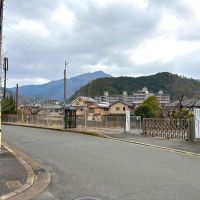 京都市左京区上高野石田町の賃貸物件/前の写真から視線を変えると比叡山をはじめとする山々が望める