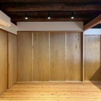 滋賀県大津市尾花川の売買物件/引き戸を全て閉めると、この状態。