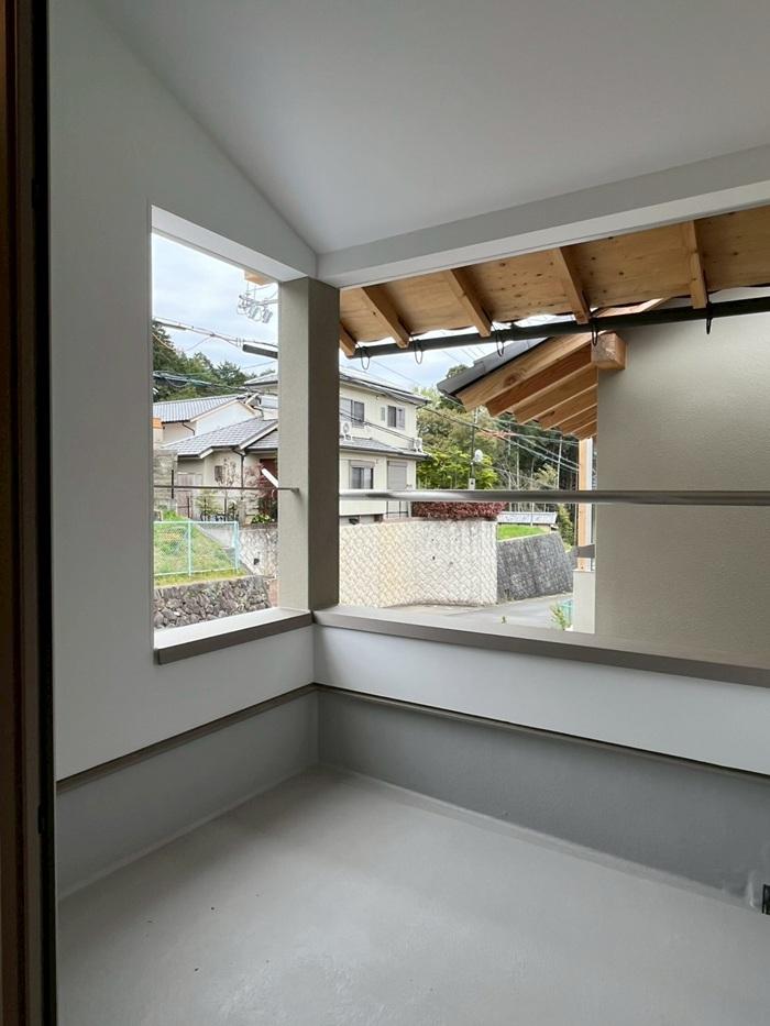 京都市左京区修学院檜峠町の賃貸物件/D号室（済）｜脱衣場に面してバルコニー