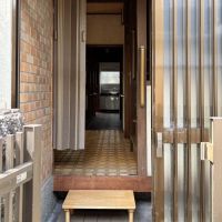 京都市左京区下鴨蓼倉町84-50の売買物件/1F｜まずはこの玄関がお出迎え