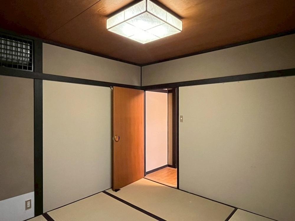 京都市右京区嵯峨鳥居本小坂町の売買物件/1階和室｜