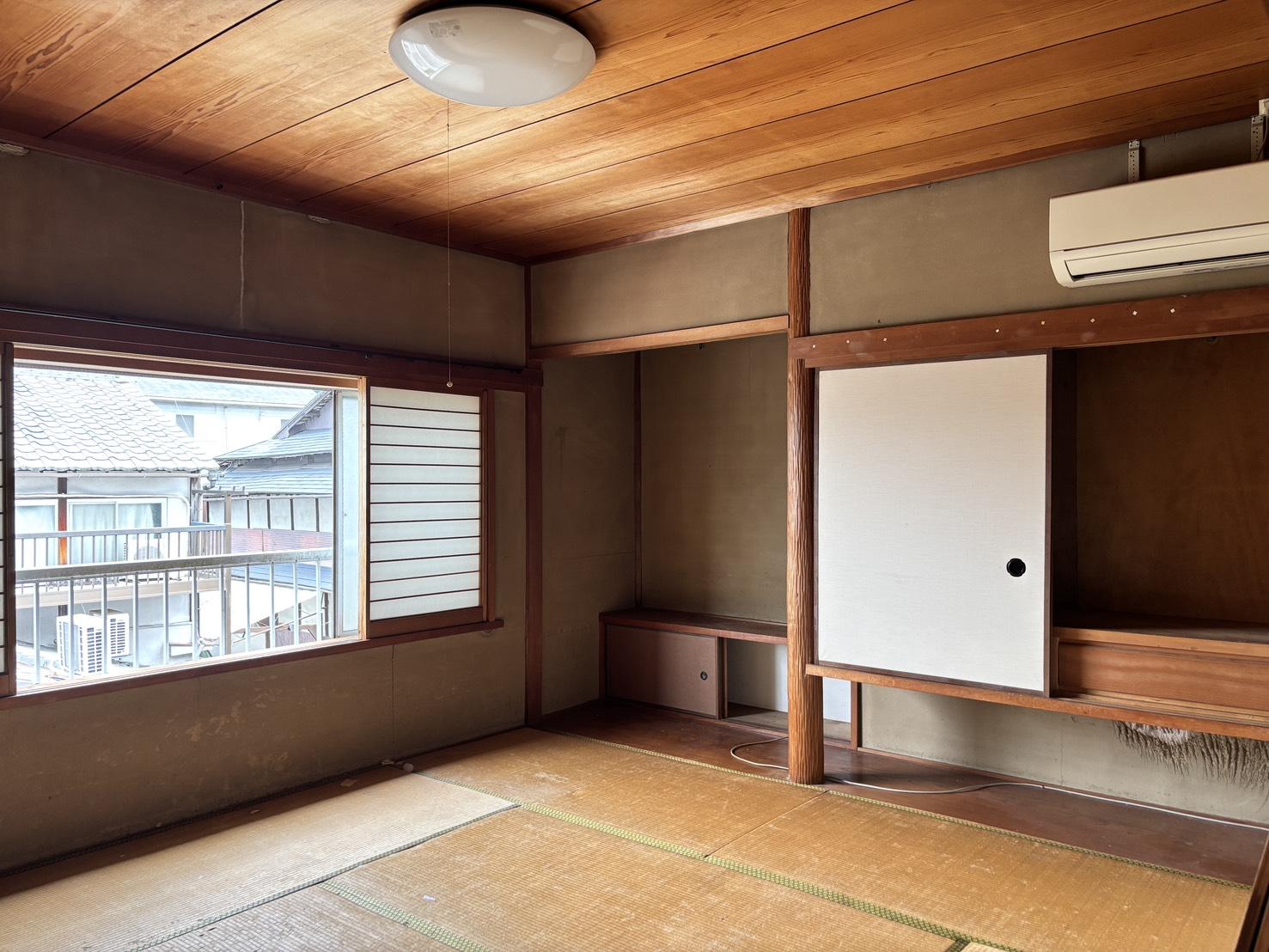 京都市左京区鹿ケ谷法然院西町66-1の売買物件/2F｜床の間や造作棚も残っています。
