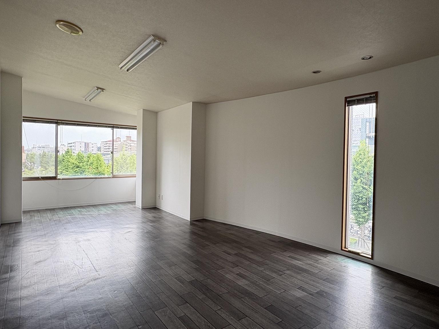 京都市南区東九条南烏丸町34-9の賃貸物件/3F｜2、3階共にメインの窓は南側