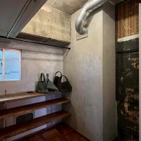京都市右京区西京極畔勝町63、64の売買物件/写真では分かりにくいですが、何かと使い勝手の良さそうな内容です。※動産物は全て撤去予定です