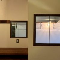 京都市右京区西京極畔勝町63、64の売買物件/玄関から収納スペースを見る