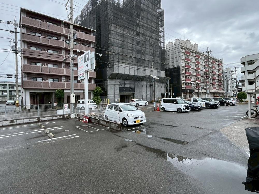 京都市右京区西京極畔勝町63、64の売買物件