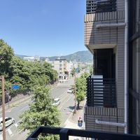 京都市中京区御幸町通竹屋町上ル毘沙門町533の賃貸物件/バルコニーへ出ると大文字。